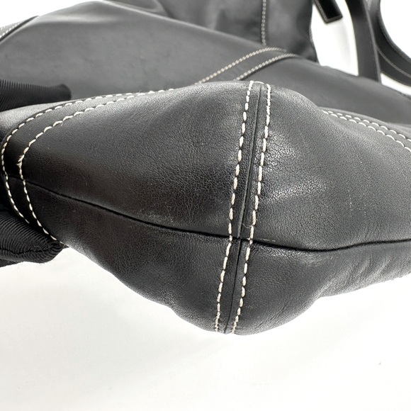 VINTAGE COACH LEATHER HOBO (style #9481) BUCKET CROSSBODY BAG - Picture 6 of 15